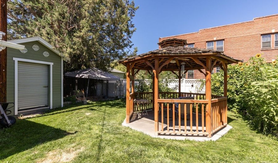 643 Court St, Elko, NV 89801 - 7 Beds, 6 Bath
