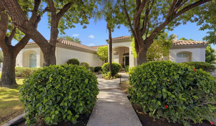 1465 W ISLAND Cir, Chandler, AZ 85248 - 4 Beds, 4 Bath