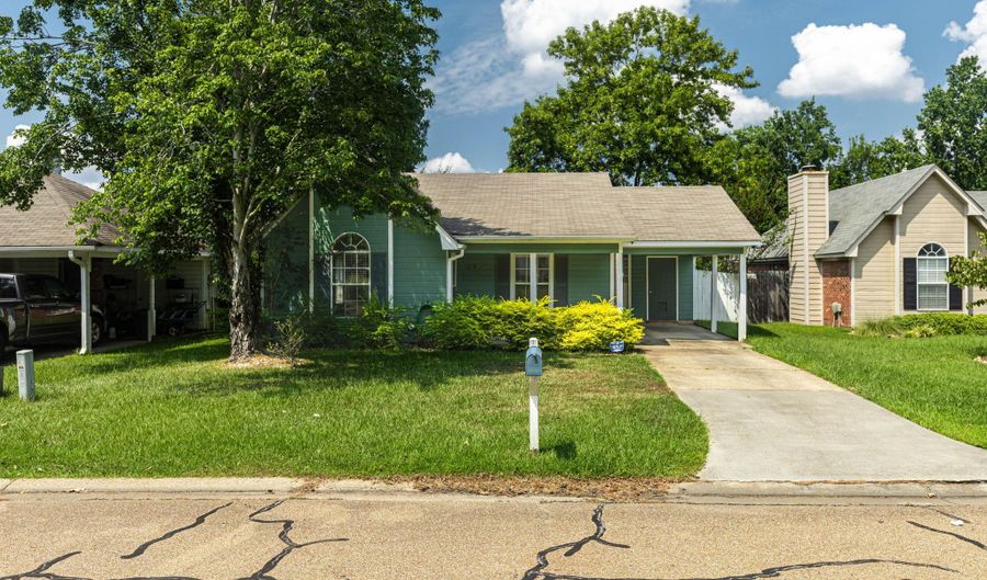213 Falcon Cv, Brandon, MS 39047 - 2 Beds, 1 Bath
