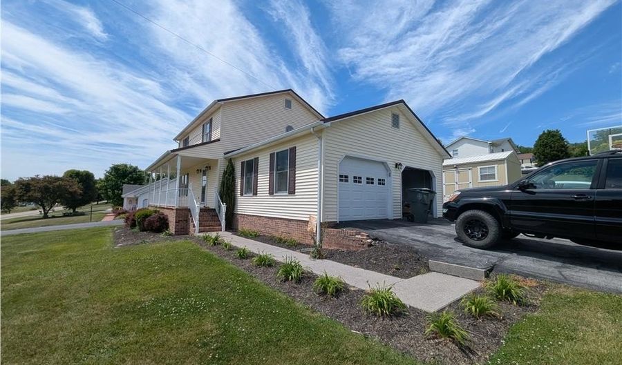 509 Cherry Hill Dr, Abingdon, VA 24210 - 3 Beds, 3 Bath