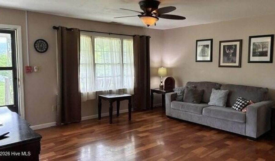 17 Moore St, Andrews, NC 28901 - 3 Beds, 2 Bath