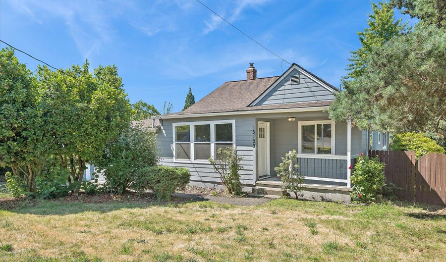 15109 SE OATFIELD Rd, Milwaukie, OR 97267 - 3 Beds, 1 Bath