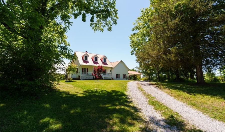 8150 Water Plant Rd, Baxter, TN 38544 - 3 Beds, 3 Bath