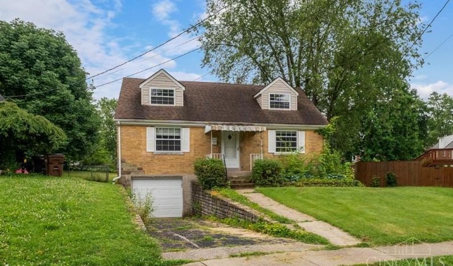 304 Don Ln, Delhi, OH 45238 - 4 Beds, 2 Bath