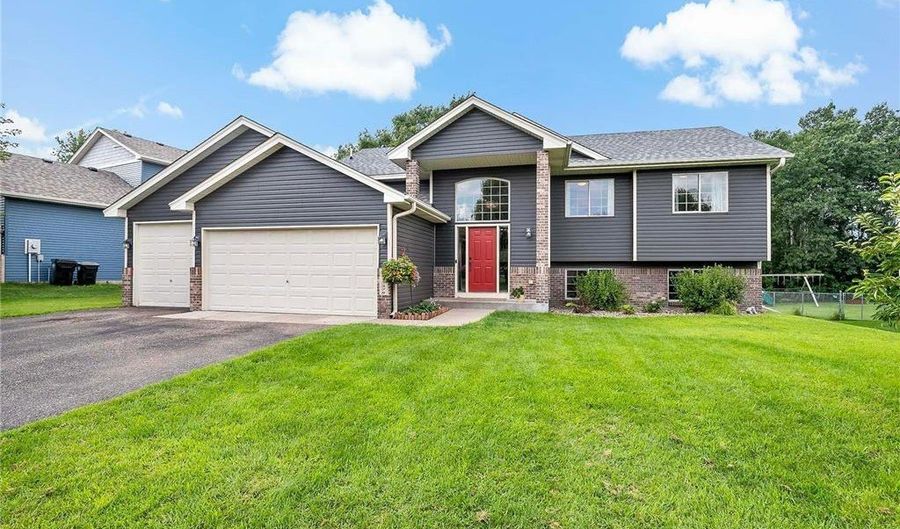 15578 Vale St NW, Andover, MN 55304 - 5 Beds, 3 Bath