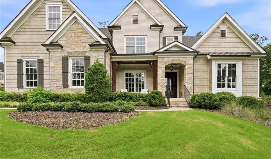 1012 Summit View Ln, Alpharetta, GA 30004 - 6 Beds, 7 Bath