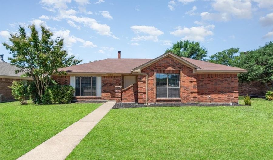 206 S Alder Dr, Allen, TX 75002 - 3 Beds, 2 Bath