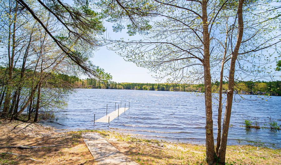 35 Middle Rd, Acton, ME 04001 - 7 Beds, 4 Bath