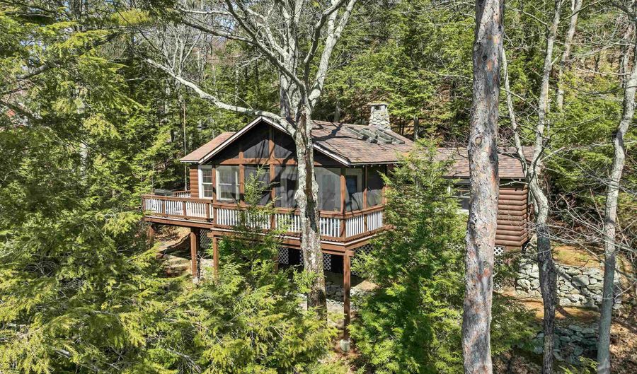 10 Treetop Ln, Alton, NH 03810 - 2 Beds, 1 Bath
