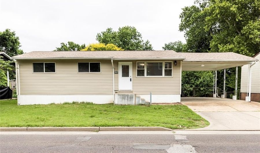 2266 Starling Airport Rd, Arnold, MO 63010 - 3 Beds, 1 Bath