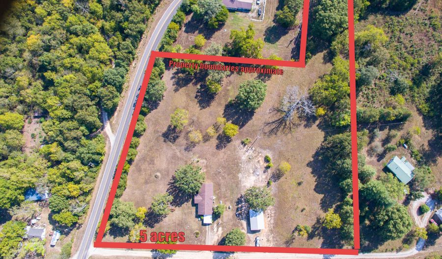 9052 Private Dr 3053, Ava, MO 65608 - 3 Beds, 2 Bath