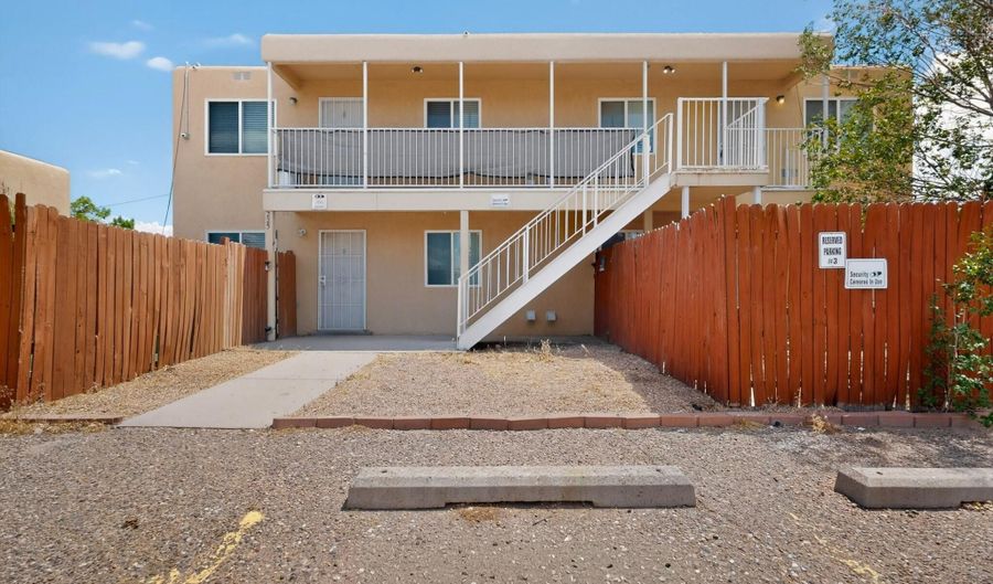 225 Hanosh Ct SE Apt 3, Albuquerque, NM 87123 - 2 Beds, 1 Bath