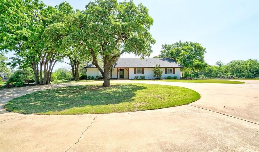 400 Carpenter Trl, Arcadia, OK 73007 - 4 Beds, 3 Bath