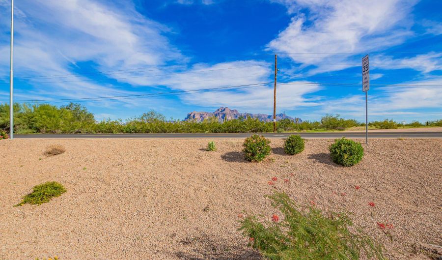 1440 N IDAHO Rd 1081, Apache Junction, AZ 85119 - 2 Beds, 1 Bath