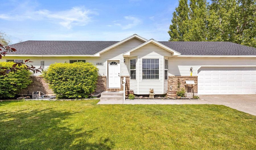 1215 Abbie Rd, Blackfoot, ID 83221 - 4 Beds, 3 Bath