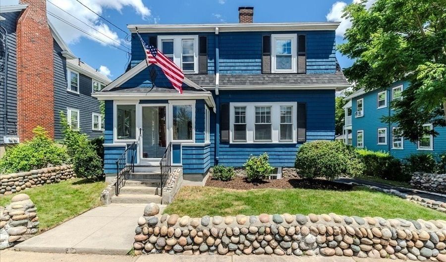 37 Sanborn Ave Sf, Boston, MA 02132 - 3 Beds, 2 Bath