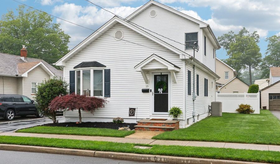 15 5th Ave, Avenel, NJ 07001 - 3 Beds, 2 Bath