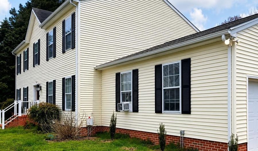 10156 PINEVIEW Rd, Atlantic, VA 23303 - 4 Beds, 3 Bath