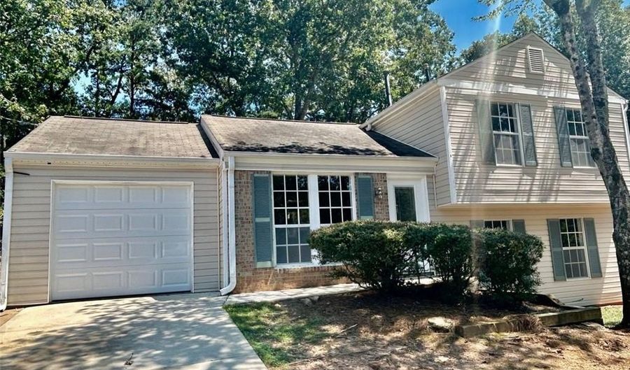 3288 Long Indian Creek Ct, Alpharetta, GA 30022 - 3 Beds, 2 Bath