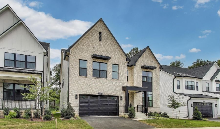 6934 RENITA Ln, Bethesda, MD 20817 - 6 Beds, 6 Bath