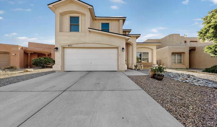 4532 67TH St NW, Albuquerque, NM 87120 - 5 Beds, 3 Bath