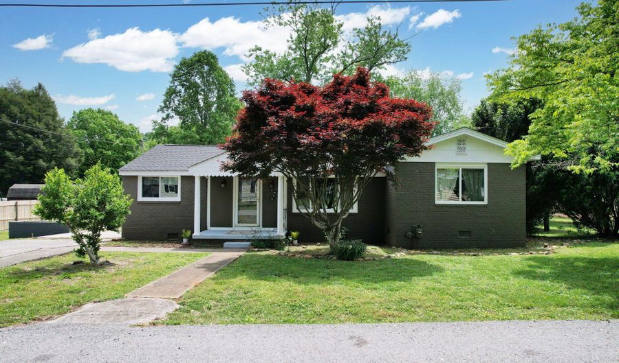 811 Tennal St, Athens, TN 37303 - 3 Beds, 2 Bath