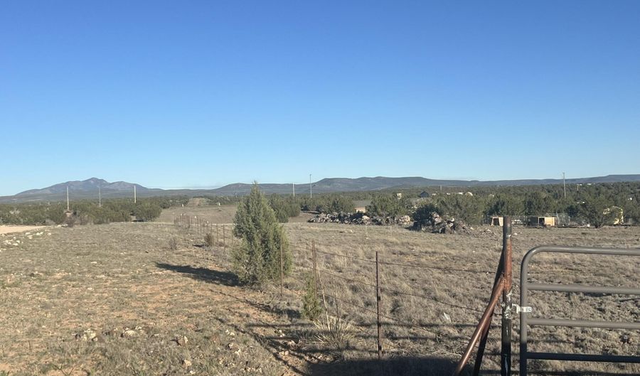 202 Couchman Trl, Ash Fork, AZ 86320 - 0 Beds, 0 Bath