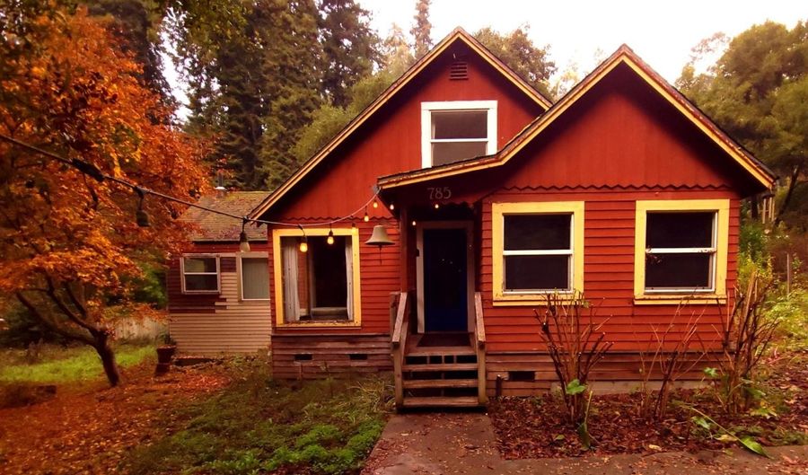 785 Cathedral, Aptos, CA 95003 - 3 Beds, 2 Bath