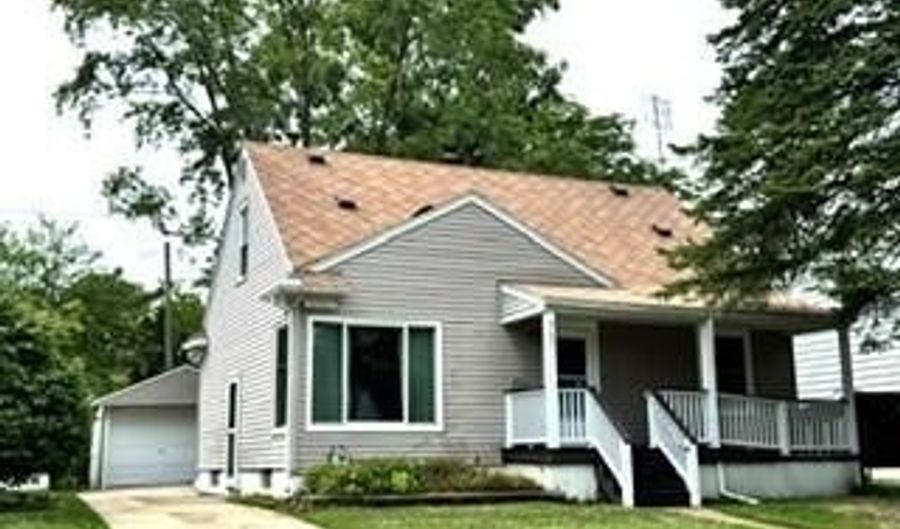 907 Bruce St, Ann Arbor, MI 48103 - 3 Beds, 1 Bath
