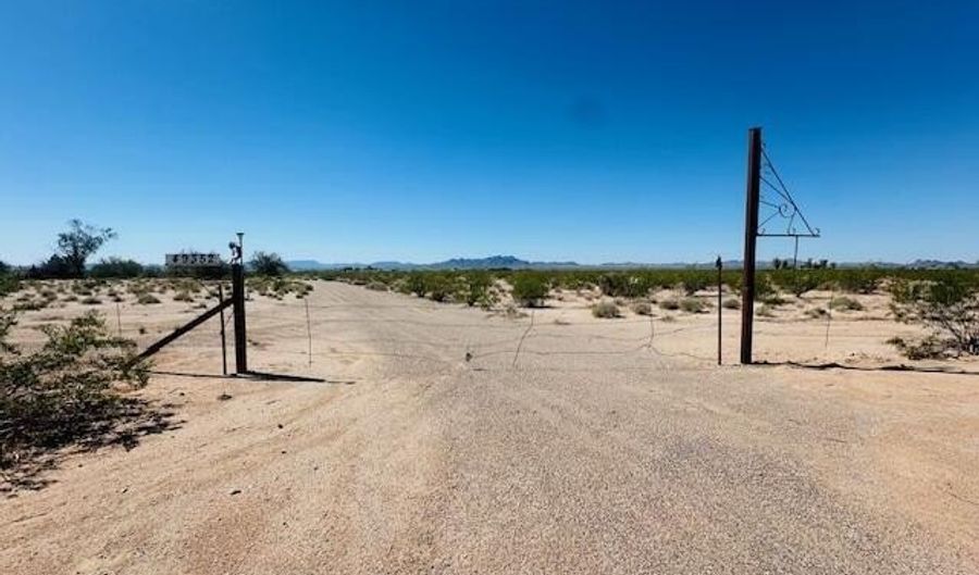 49352 Az-72, Bouse, AZ 85325 - 0 Beds, 0 Bath