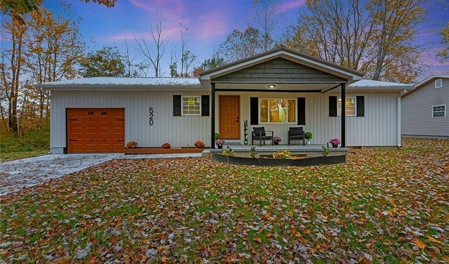 520 S Shady Ln, Austin, IN 47102 - 3 Beds, 3 Bath