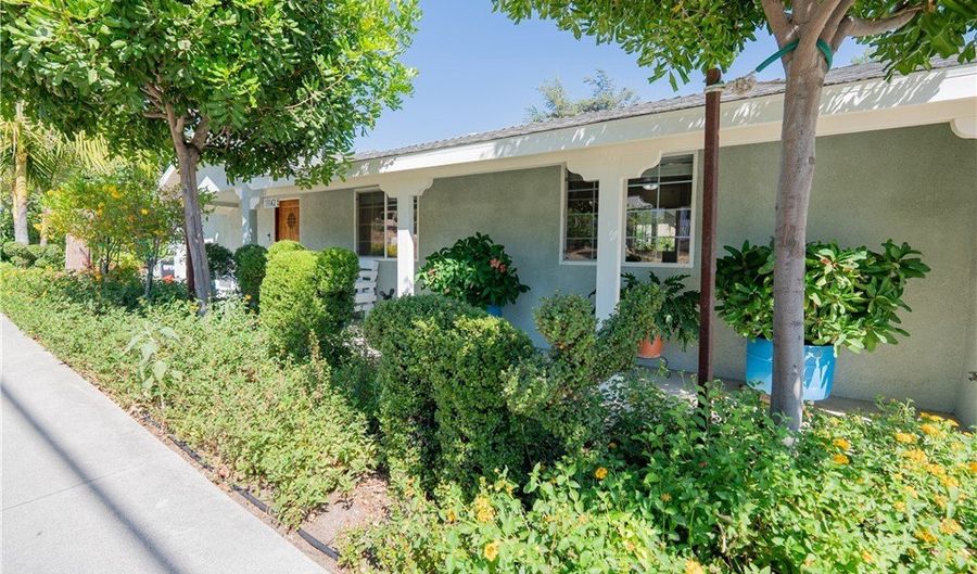 13142 Sayre, Los Angeles, CA 91342 - 3 Beds, 2 Bath