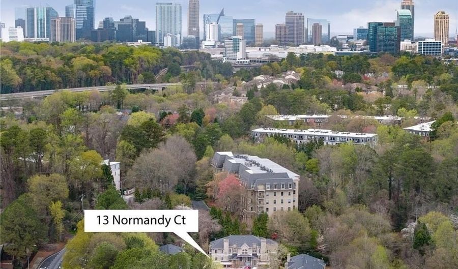 13 Normandy Ct NE, Atlanta, GA 30324 - 3 Beds, 2 Bath