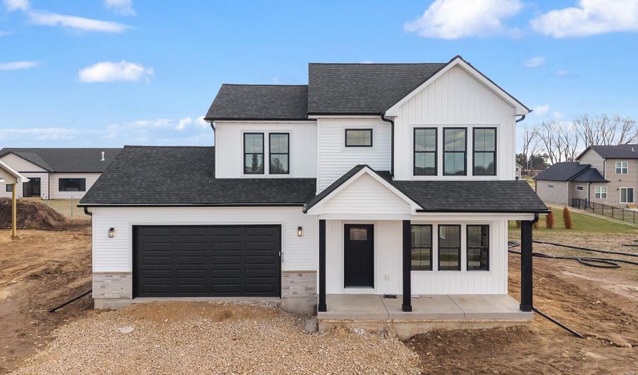610 Clemens Dr, Arlington, WI 53911 - 3 Beds, 3 Bath