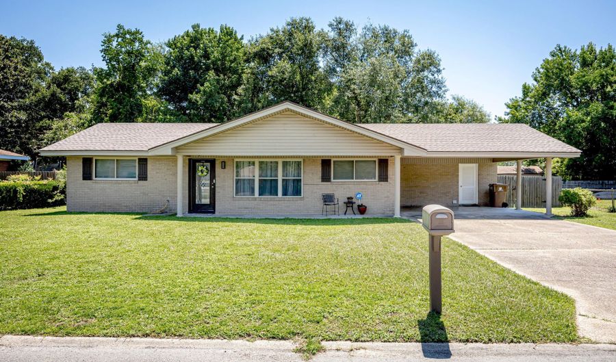 334 Carter Rd, Biloxi, MS 39531 - 3 Beds, 2 Bath
