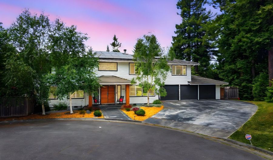 1346 Diamond Dr, Arcata, CA 95521 - 4 Beds, 4 Bath