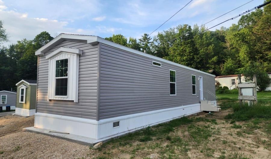 24 Cassie Ln, Bennington, VT 05201 - 2 Beds, 2 Bath