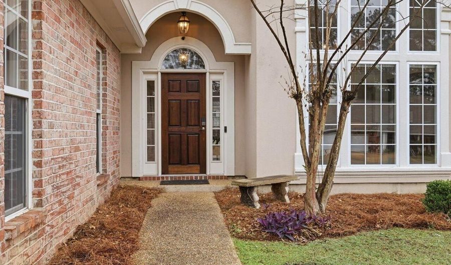 106 Red Oak Trl, Brandon, MS 39047 - 3 Beds, 2 Bath