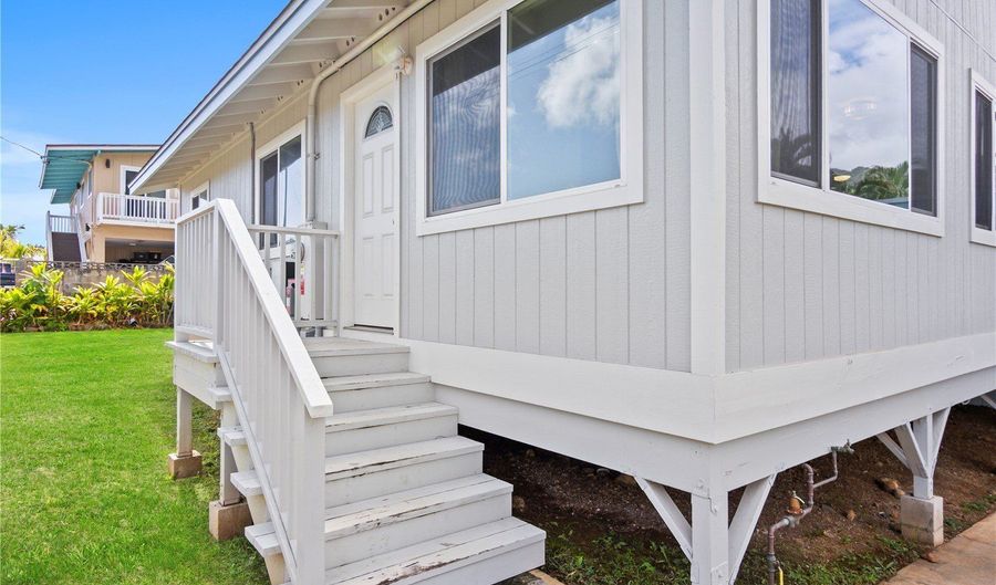 54-257 Honomu St, Hauula, HI 96717 - 3 Beds, 3 Bath