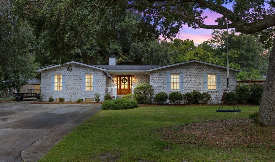 1512 SE Audubon Dr, Aiken, SC 29801 - 4 Beds, 3 Bath