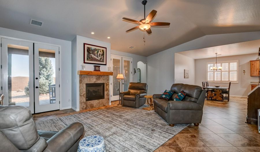 2690 Capella Dr, Chino Valley, AZ 86323 - 3 Beds, 2 Bath