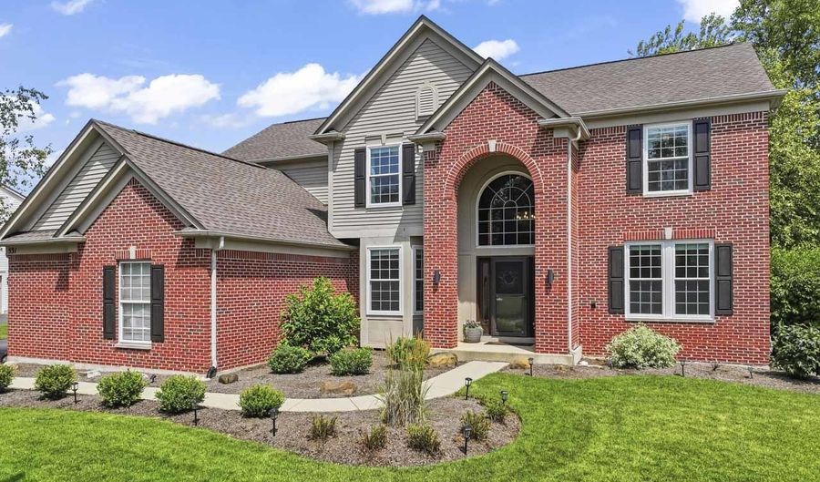 531 Brookside Ave, Algonquin, IL 60102 - 4 Beds, 4 Bath