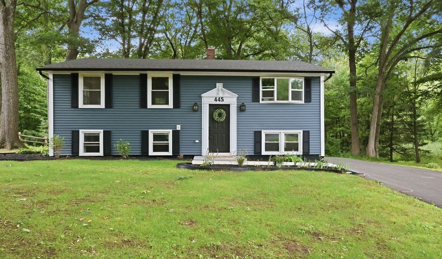 445 Lincoln Dr, Cheshire, CT 06410 - 3 Beds, 1 Bath