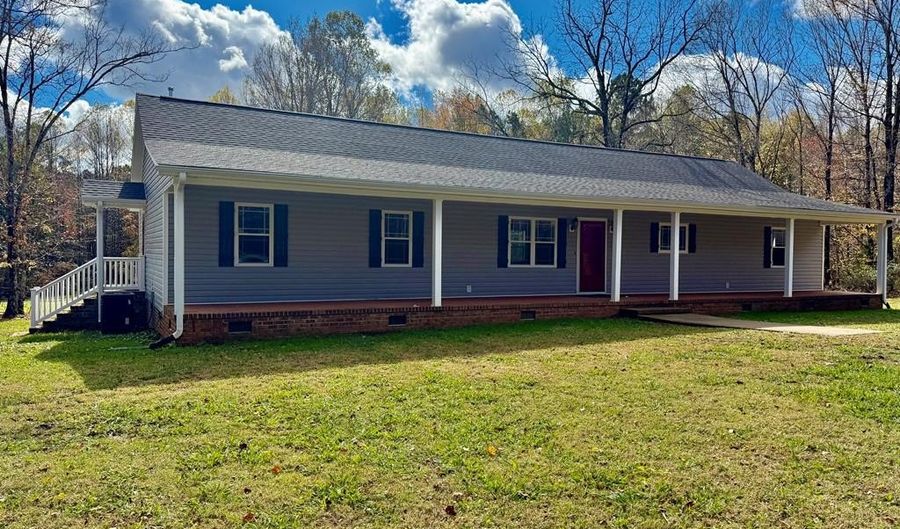 2061 Traynham Grove Rd, Alton, VA 24520 - 3 Beds, 2 Bath