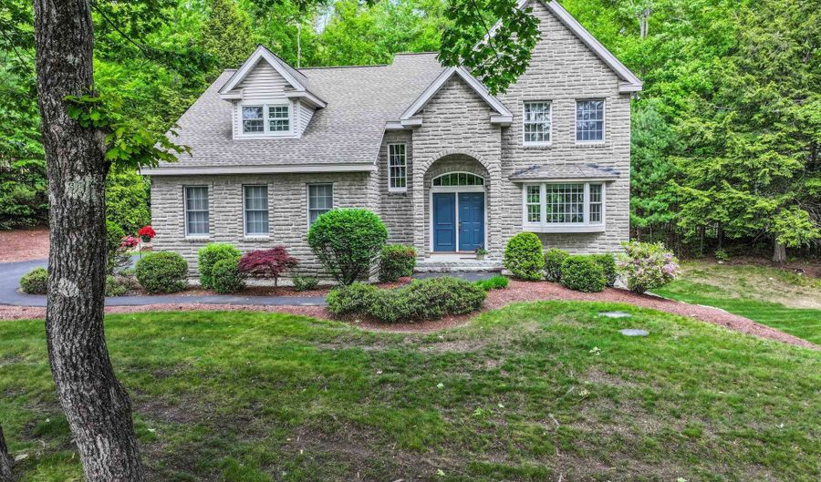 48 Essex Rd, Bedford, NH 03110 - 4 Beds, 3 Bath