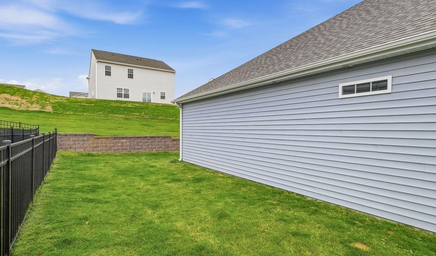 607 Pine Dune Ln, Aberdeen, NC 28315 - 3 Beds, 2 Bath