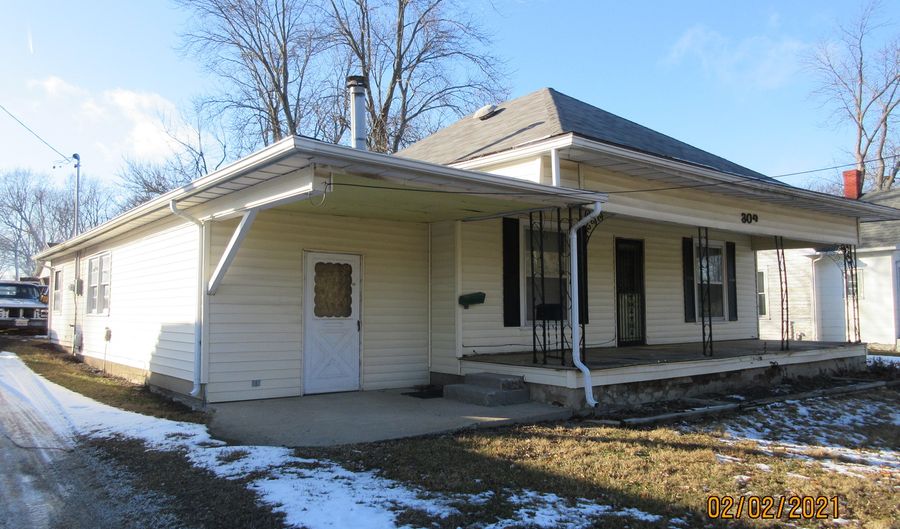 309 N High St, Paris, IL 61944 - 3 Beds, 1 Bath