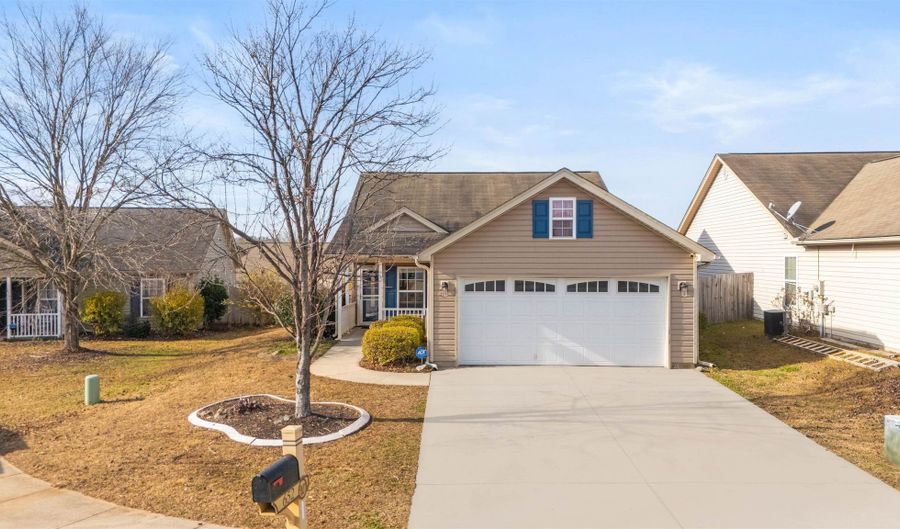 652 Clarion Ct, Boiling Springs, SC 29316 - 3 Beds, 2 Bath