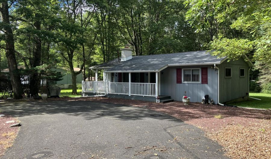 59 Vista Dr, Albrightsville, PA 18210 - 2 Beds, 1 Bath