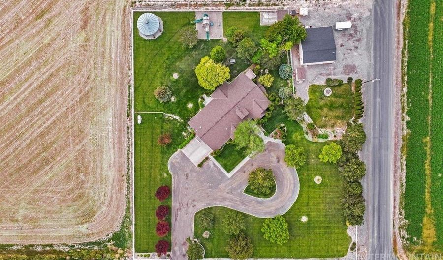1801 E 3900 N, Buhl, ID 83316 - 5 Beds, 3 Bath